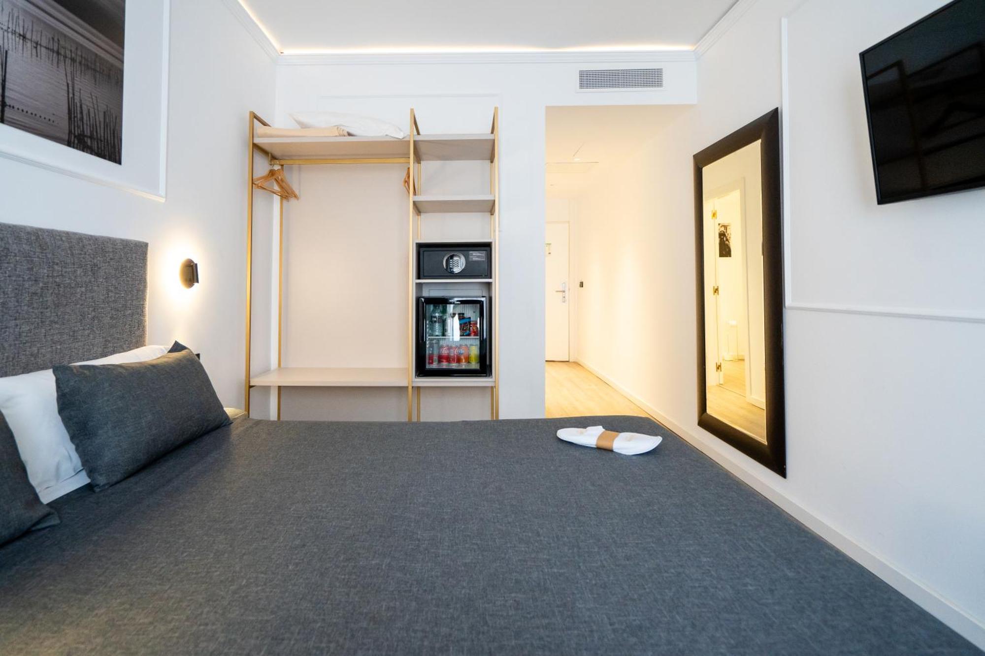Hotel Conqueridor Valencia Habitación foto
